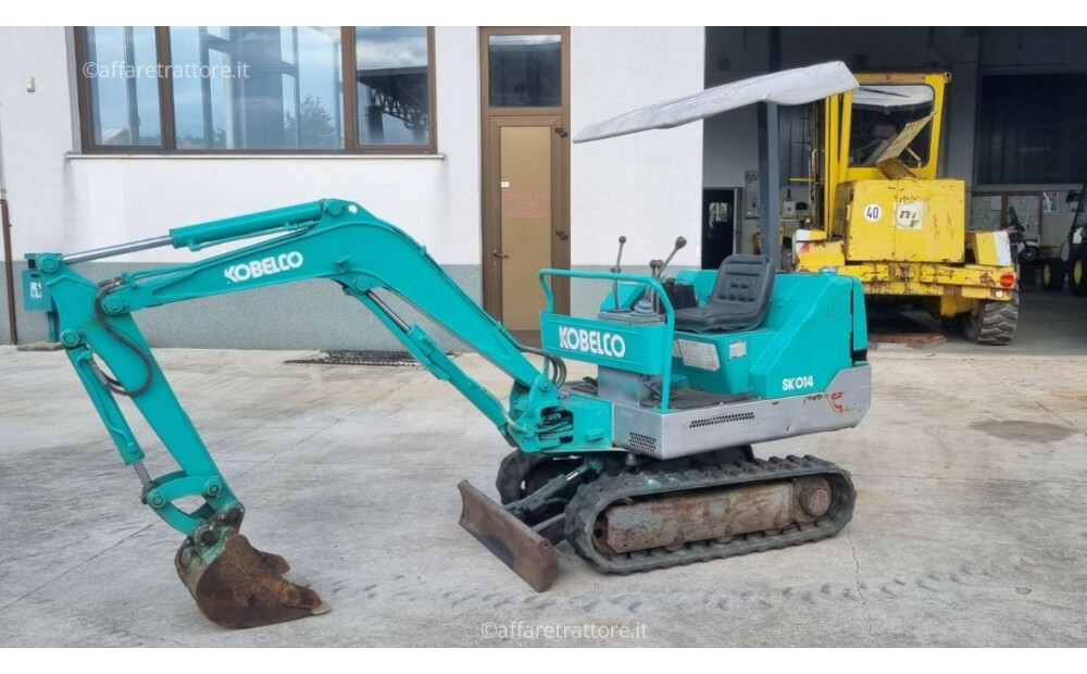 Kobelco SK 014 Usado - 3