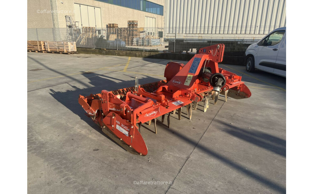 Kuhn HR3004 Usado - 2