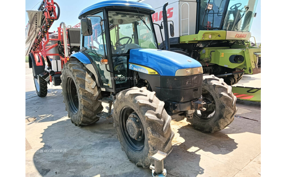 New Holland TD95 Usado - 1