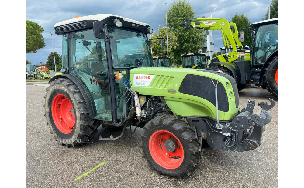 Tractor CLAAS NEXOS 240 VL / 180 - 2