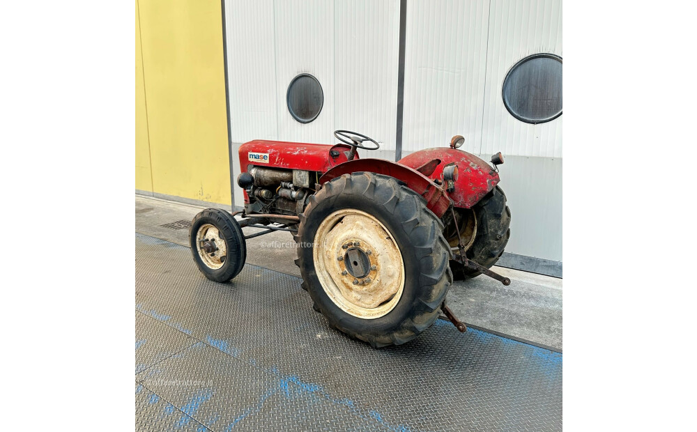 Tractor Busatto 440 - 35 CV - 9