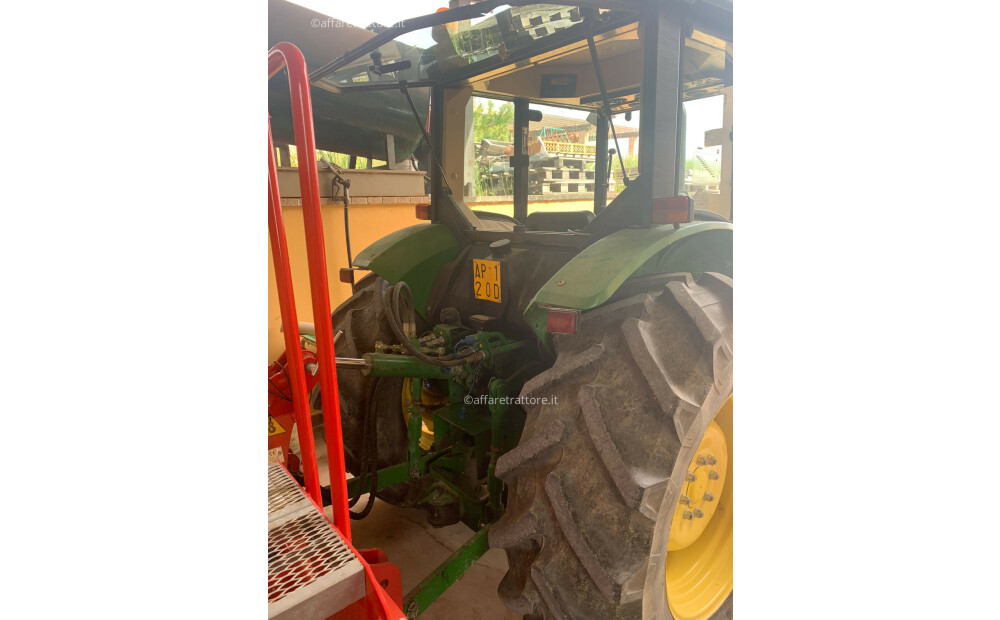 John Deere 5500 Usado - 11