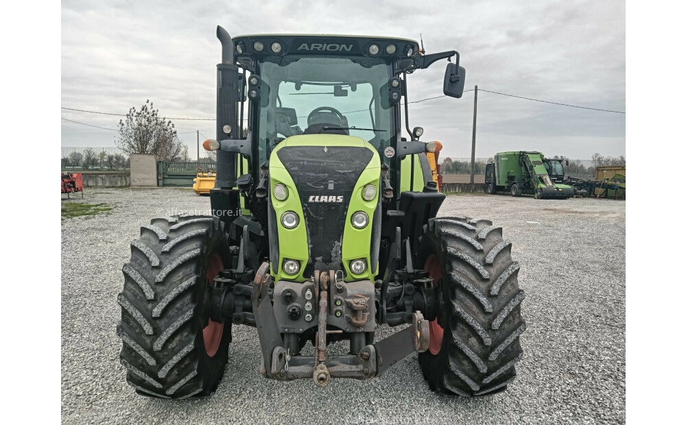 Claas ARION 530 Usado - 11