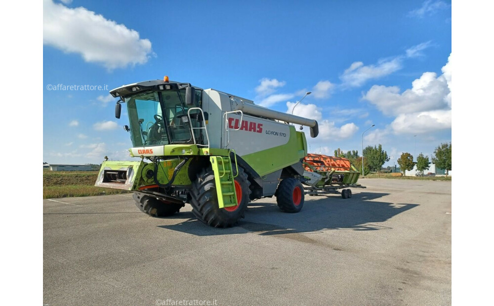 Claas LEXION 570 Usado - 2