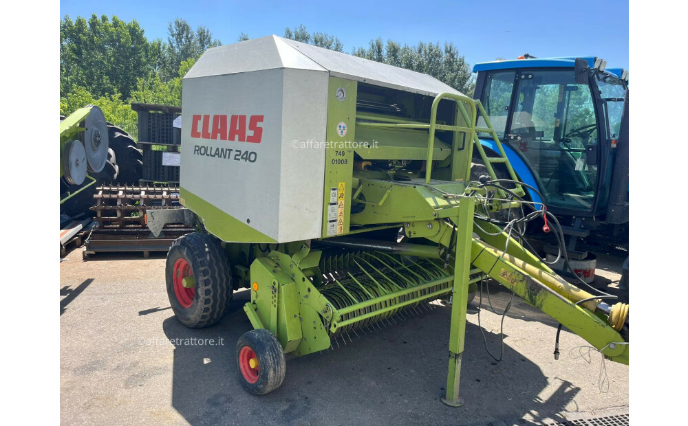 Claas ROLLANT 240 Usato - 2