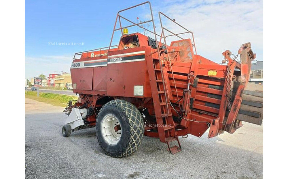 Hesston - Fiatagri 4800 Usado - 5