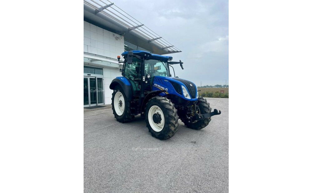 New Holland T 5.110 ELECTROCOMANDO Usado - 9