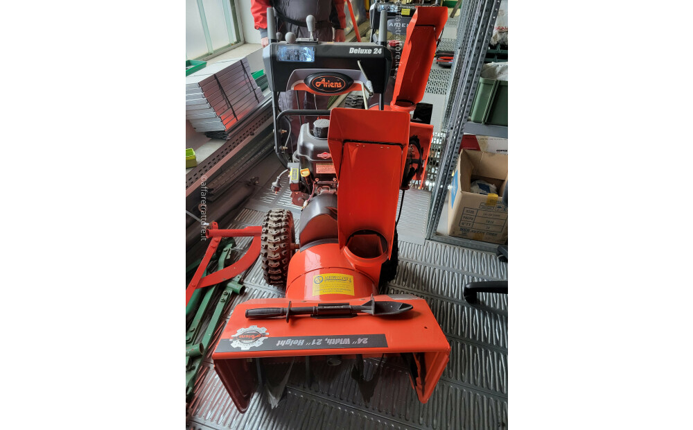 ARIENS DELUXE 24 DLE Nuevo - 2