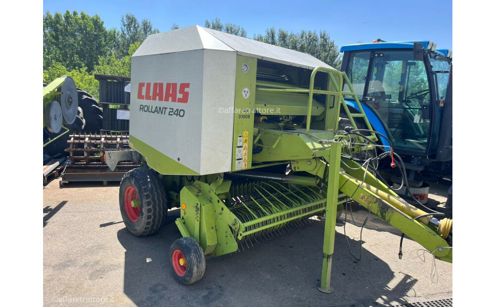 Claas ROLLANT 240 Usato - 1