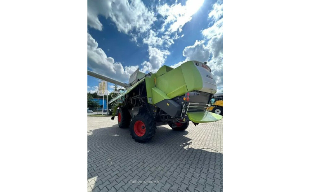 Claas Lexion 670 Usado - 4