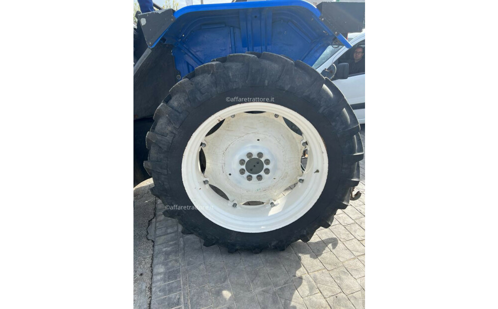 New Holland TS 90 Usado - 3