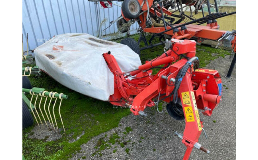 Kuhn GMD 240 Usado - 1