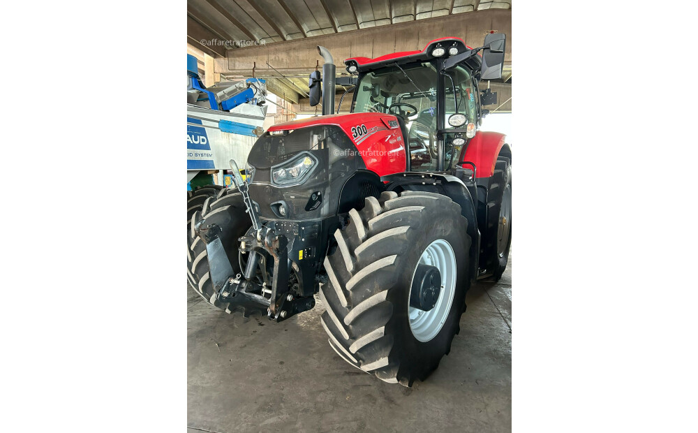 Case-Ih OPTUM 300 Usado - 1