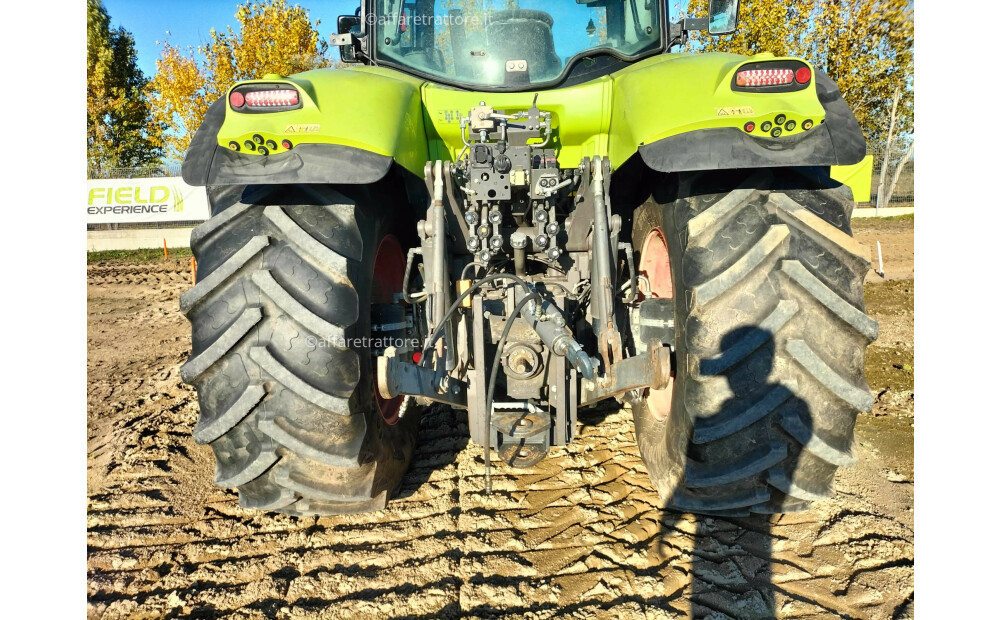 Claas AXION 830 Usado - 13