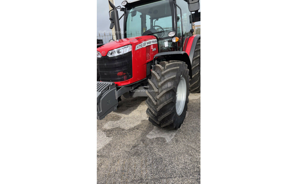 Massey Ferguson MF 4710 M CAB ESSENTIAL Nuevo - 2