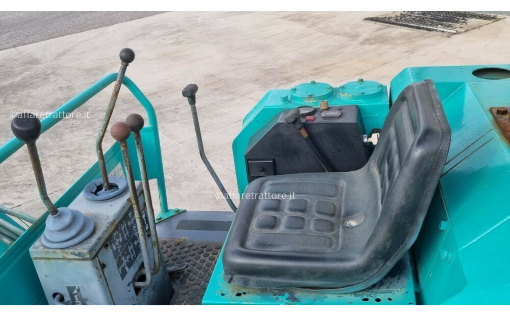 Kobelco SK 014 Usado - 4