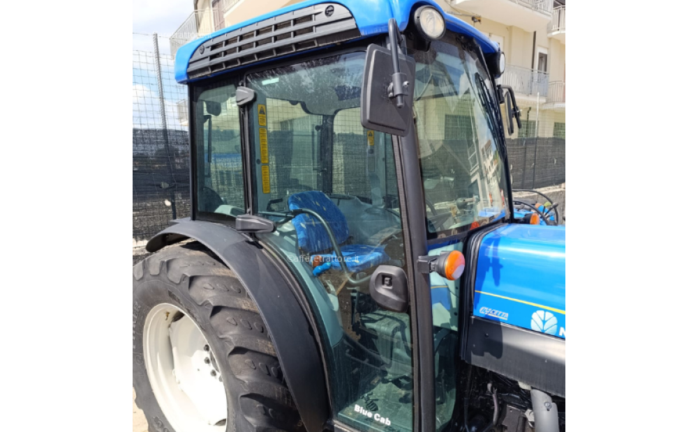 New Holland T4040 Usado - 3