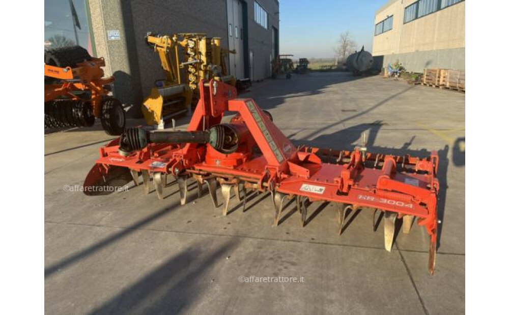 Kuhn HR3004 Usado - 3