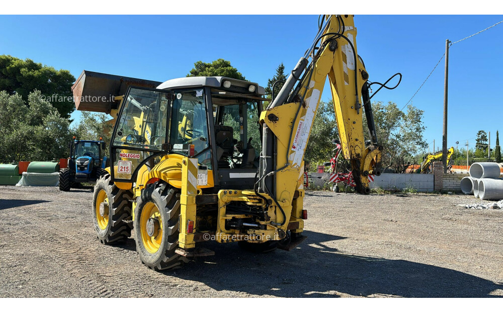 NEW HOLLAND B115-4PS Usado - 7