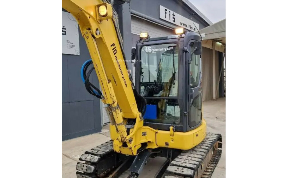 Komatsu PC55MR-3 Usado - 8