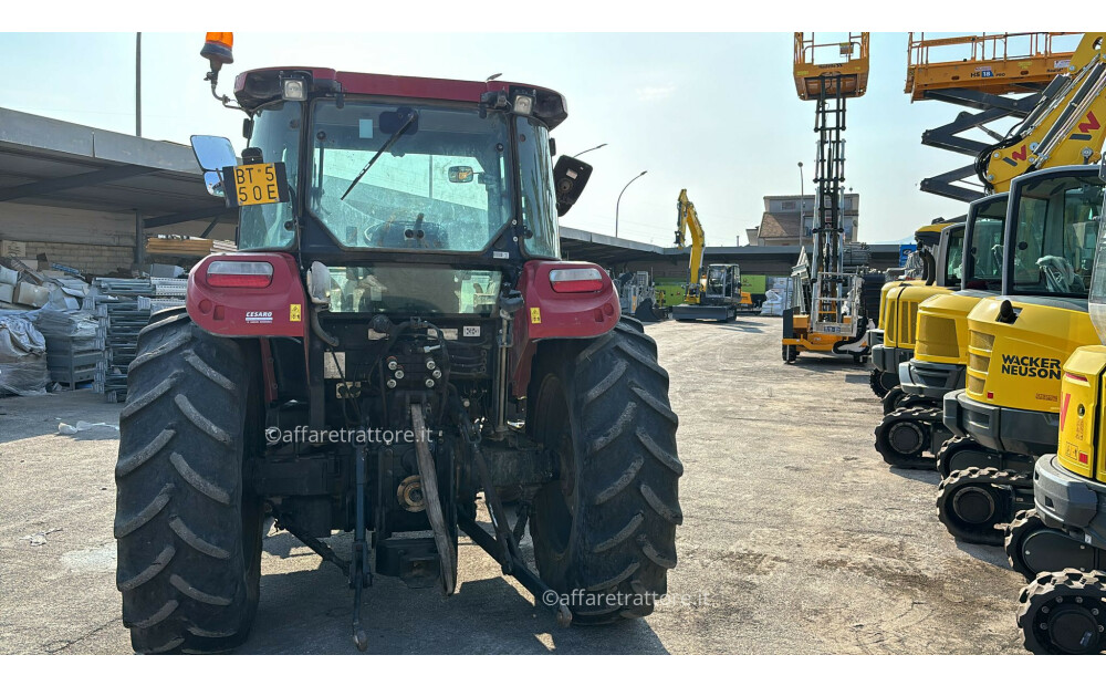 Case-Ih FARMALL 95 Usado - 4