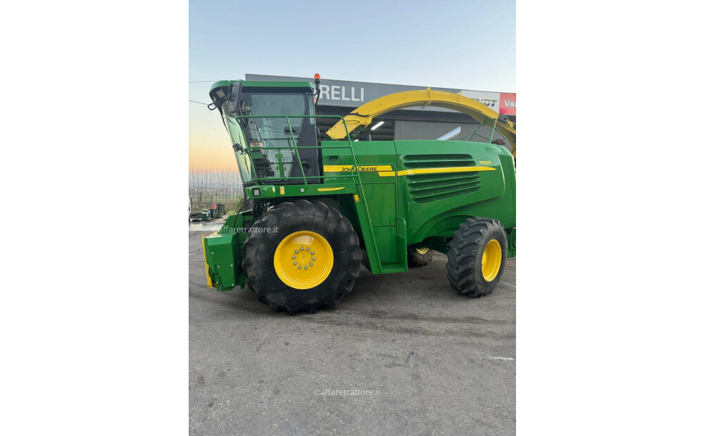 John Deere 7500 4 ruote motrici Usado - 2