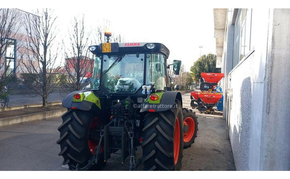 Claas ELIOS 240 Usado - 5