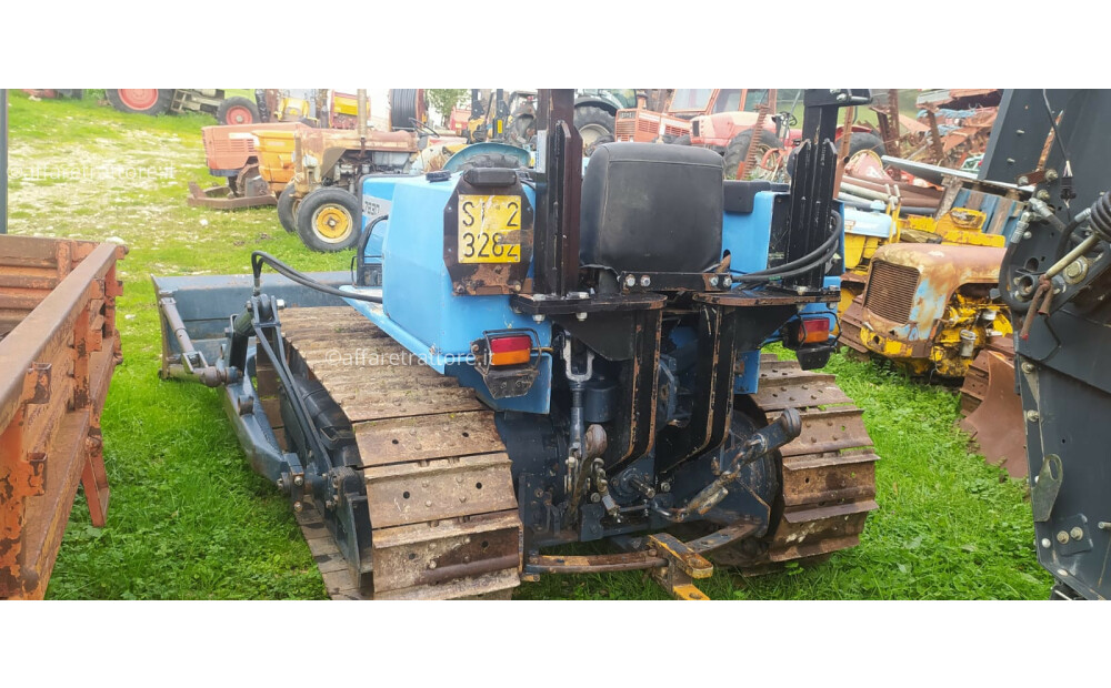 Tractor de orugas Landini C 7830 Usado con bulldozer - 9