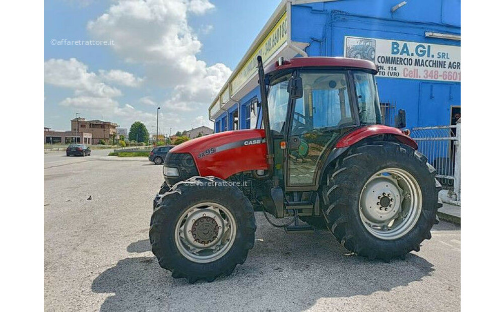 Case-Ih JX95 Usado - 1