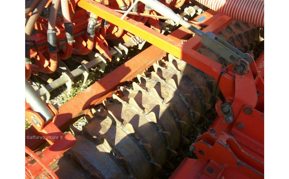 Kuhn VENTA TF 702 + Kuhn HR 5003 DR Usado - 8