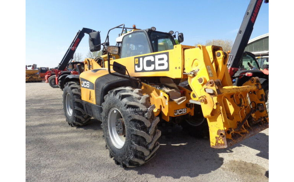 JCB 55-80 Usado - 1