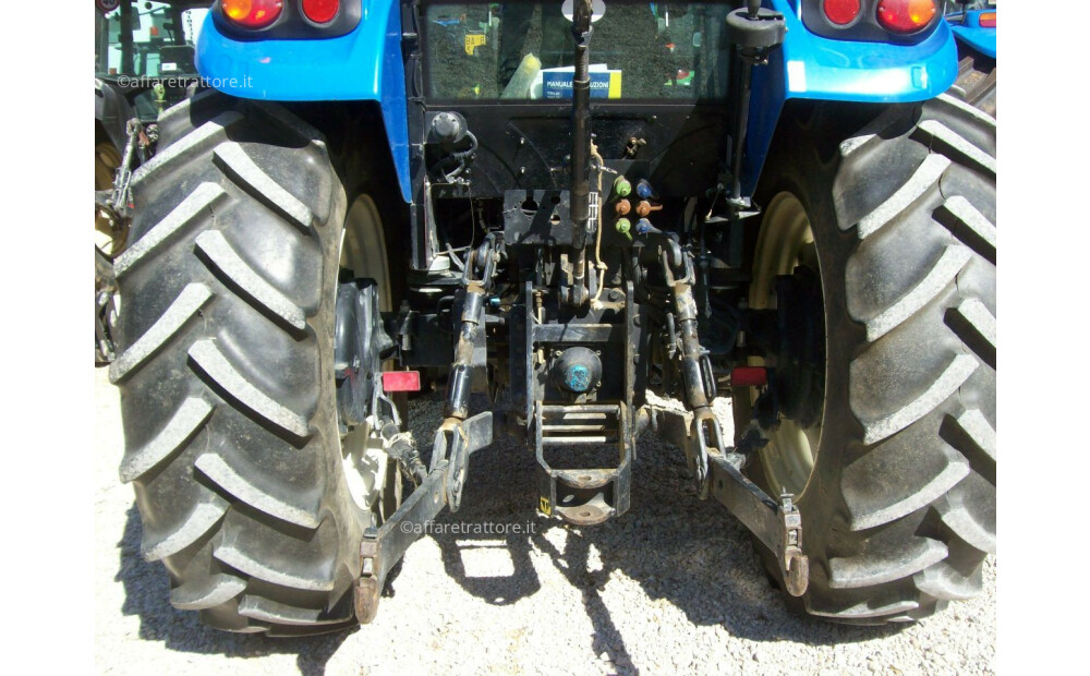 New Holland td5.85 Usado - 6