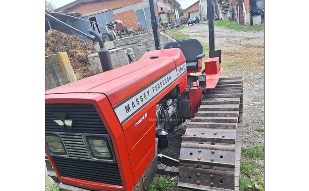 Massey Ferguson C 174 Usado - 1