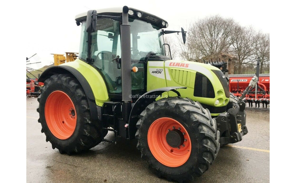 Claas ARION 520 Usado - 3