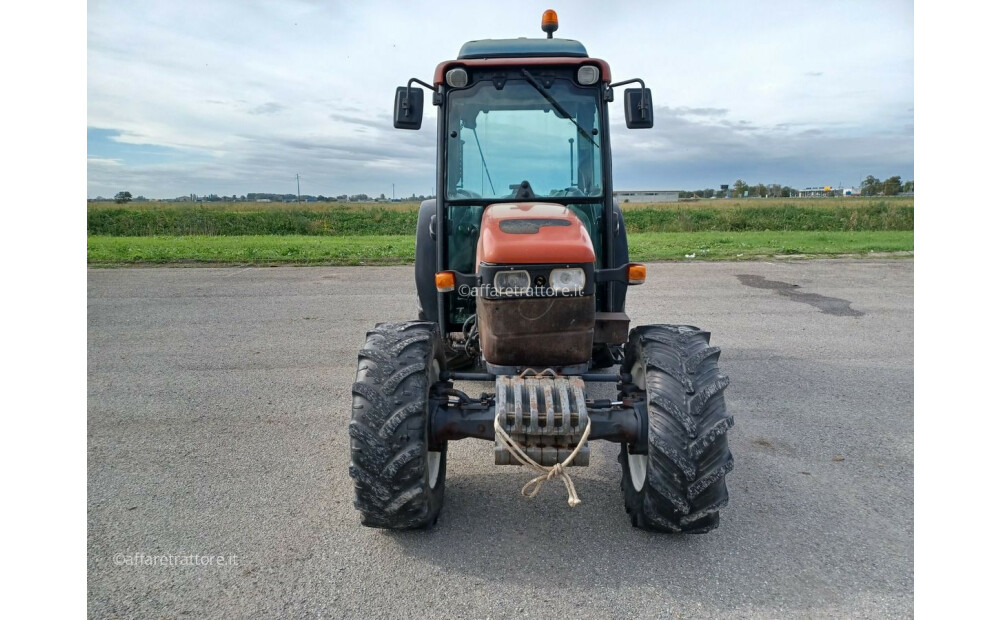 New Holland TN90F Usado - 3