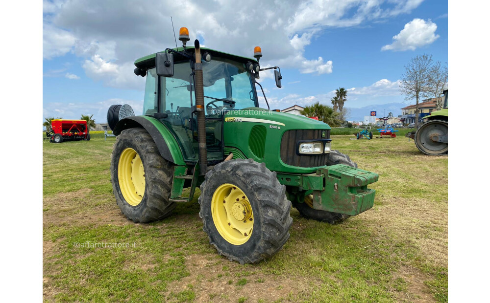 John Deere 5100 Usado - 7