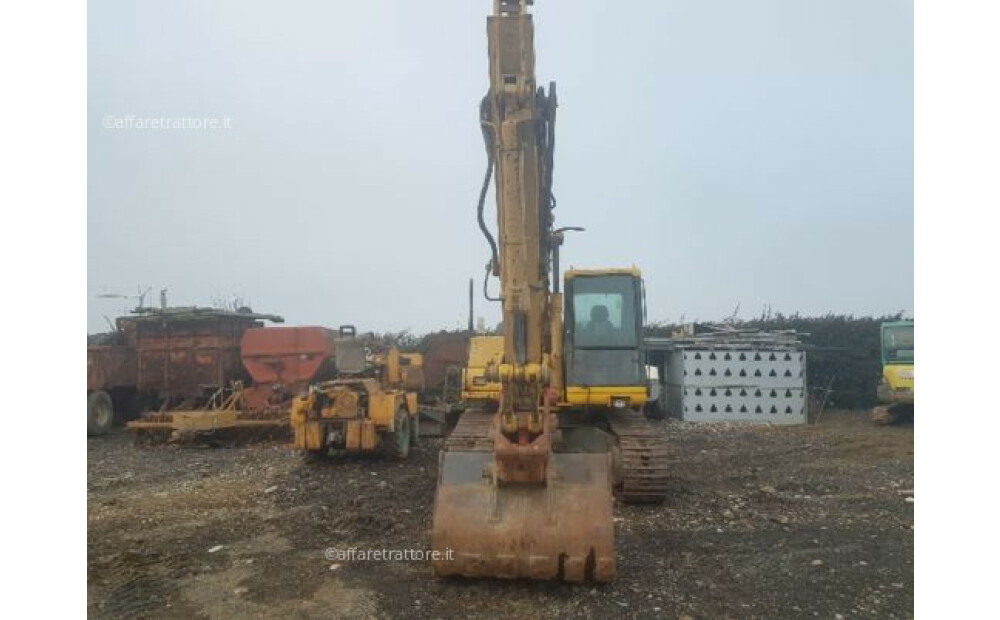 Komatsu PC200-6K Usado - 4