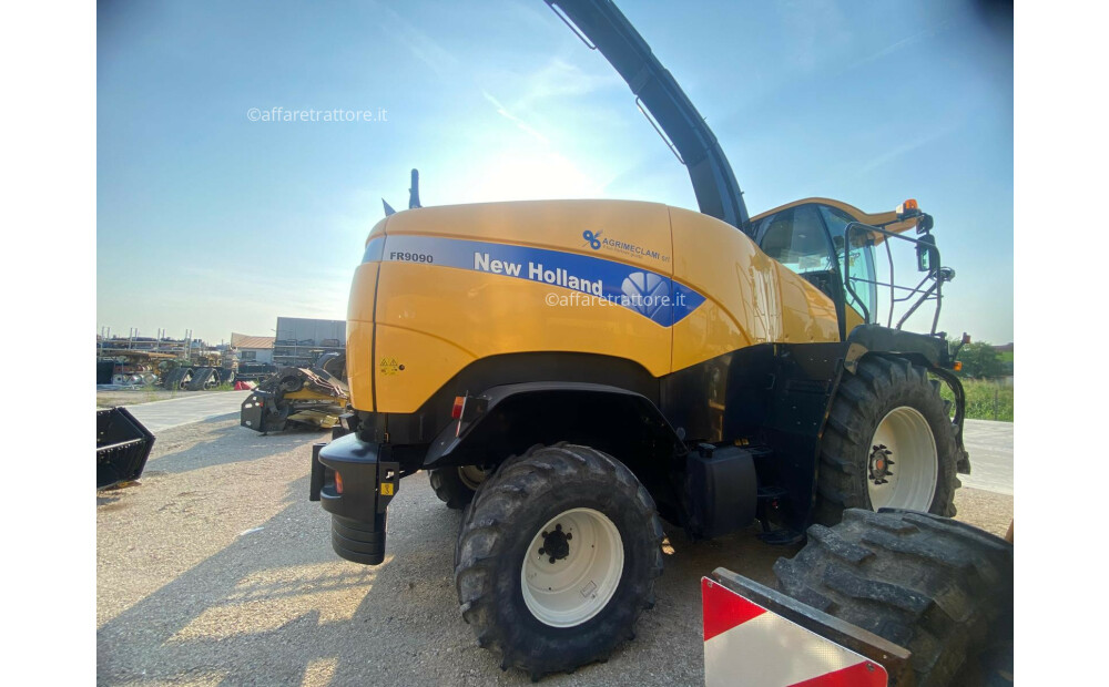 555740001 Trituradora New Holland FR9090 - Revisada - 3