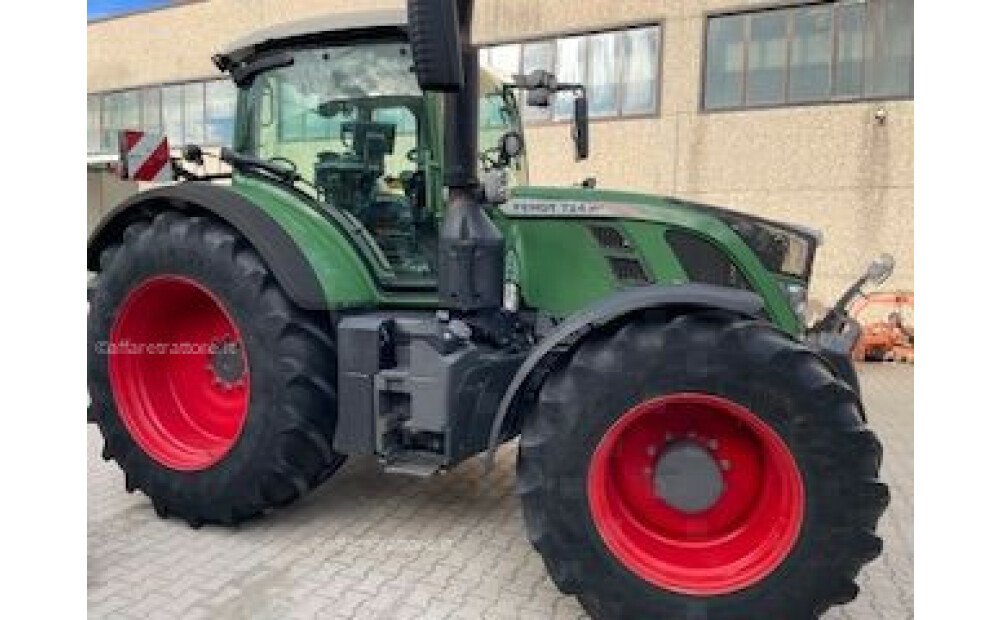 Fendt 724 VARIO SCR PROFI Usado - 2