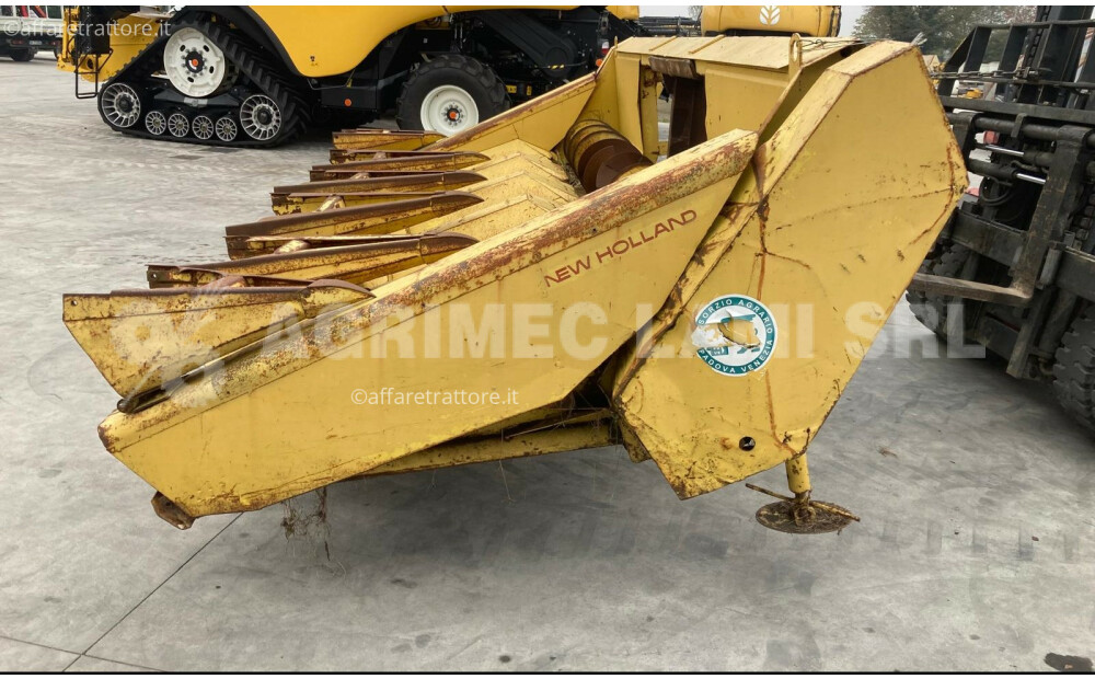 New Holland Barra mais pieghevole 5PH interfila 75cm – X TX8070 Usado - 3