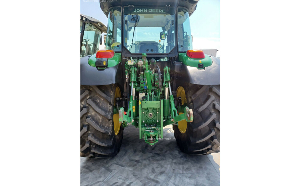 John Deere 5125R Usado - 4