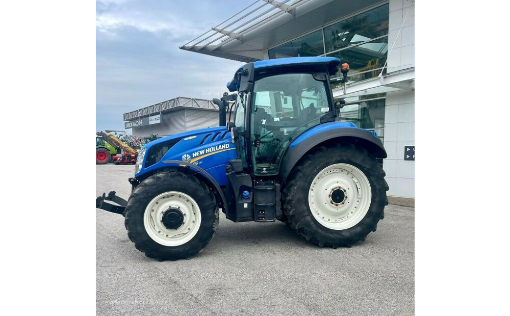 New Holland T 5.110 ELECTROCOMANDO Usado - 2