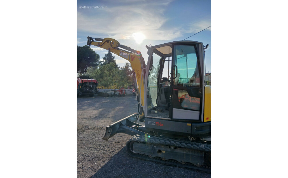 WACKER NEUSON EZ36 USADO - 2