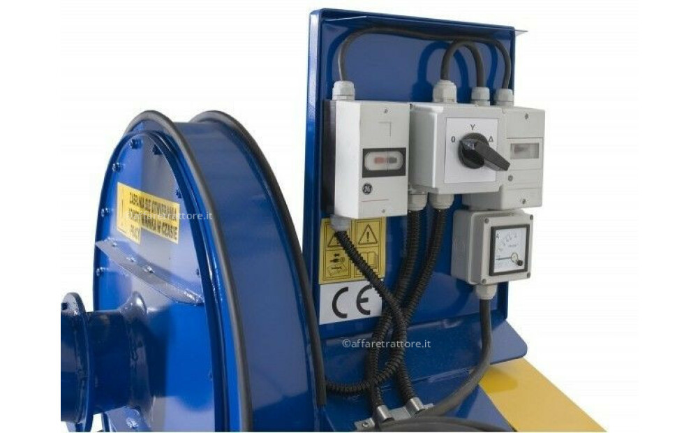 Dozamech Saug-Druckgebläse / Suction and pressure blower / Suceuse à grains / Пневматический вдуватель / Dmuchawa ssąco-tłocząca T-420 Nowy - 9