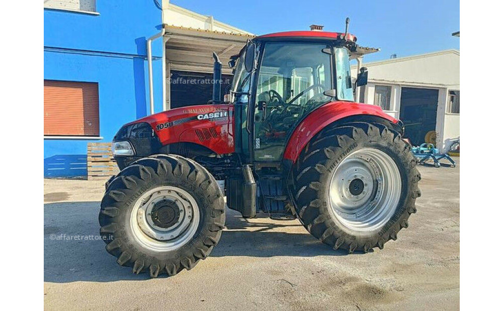 Case IH Farmall 105U Usado - 2