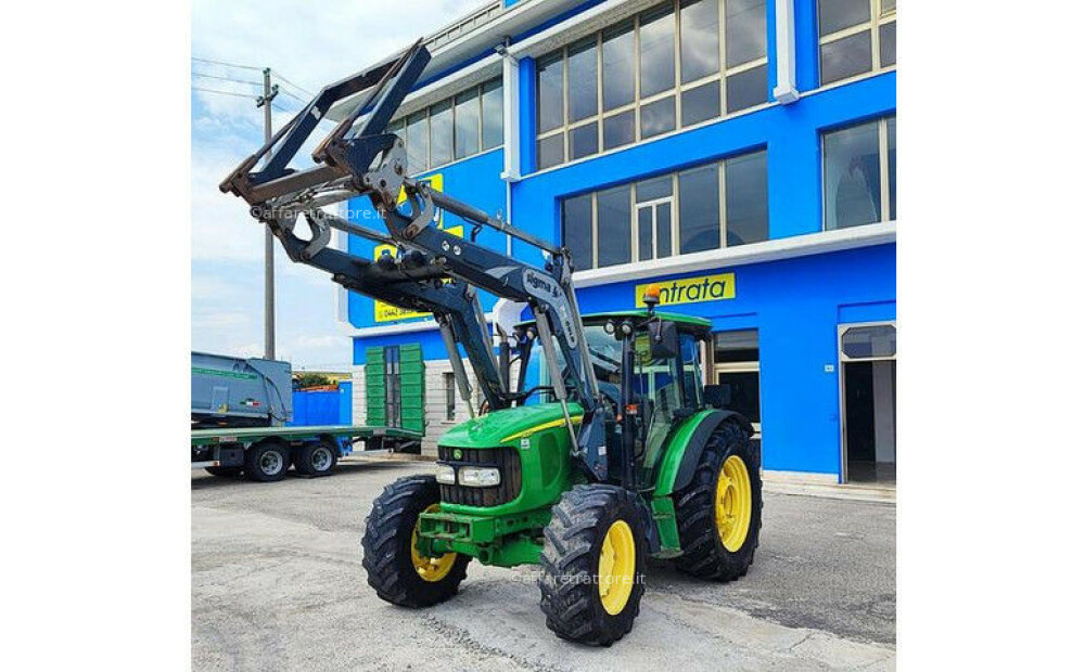 John Deere 5820 Usado - 3