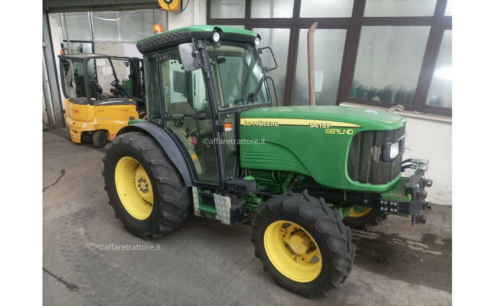 John Deere 5615f Usado - 1