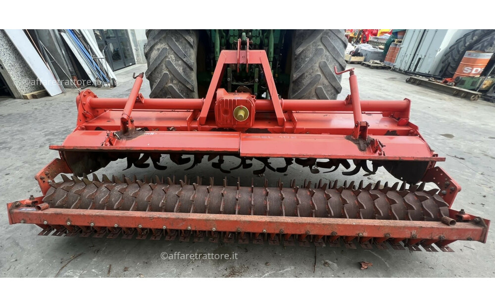 Kuhn EL 102-300 Usado - 2