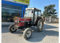 Case-Ih 733 Usado