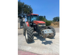 New Holland M135 Usado